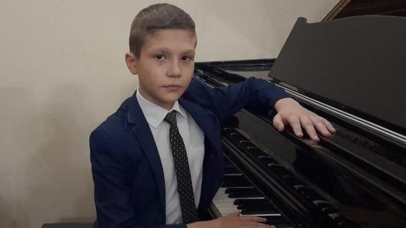 Юный музыкант из Апанасенковского округа стал губернаторским стипендиатом