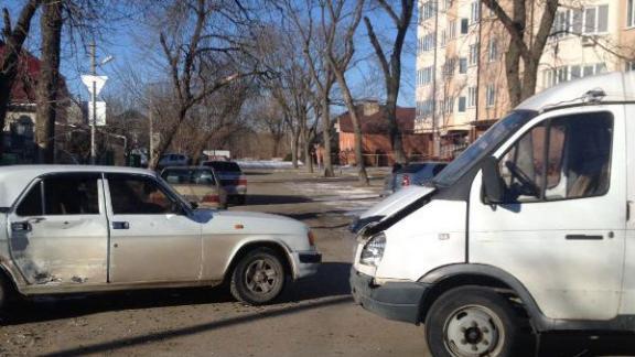 В аварии с «ГАЗелью» реабилитационного центра в Невинномысске пострадали ребенок и медсестра