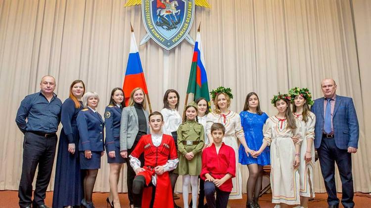 Ставропольские следователи отличились на Всероссийском конкурсе художественной самодеятельности СКР