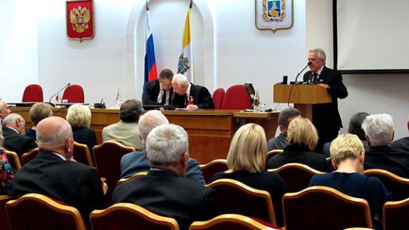 Губернатор Владимиров встретился с представителями ветеранских организаций Ставрополья