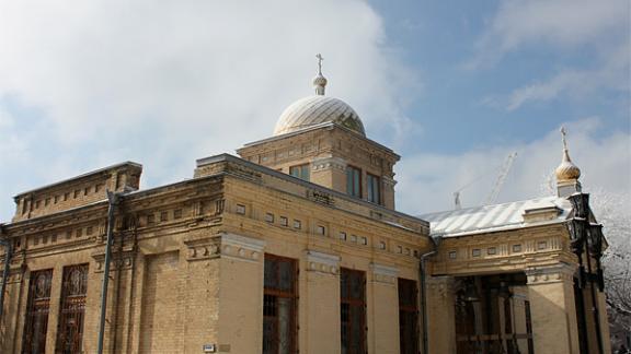 Покровский храм в Железноводске освящен после масштабной реставрации