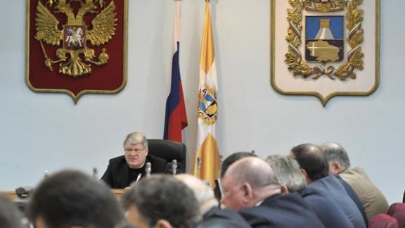 Итоги рабочей встречи губернатора Ставрополья с Дмитрием Медведевым обсудили в ПСК
