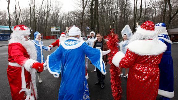 Забег Дедов Морозов стартует в Парке Победы Ставрополя
