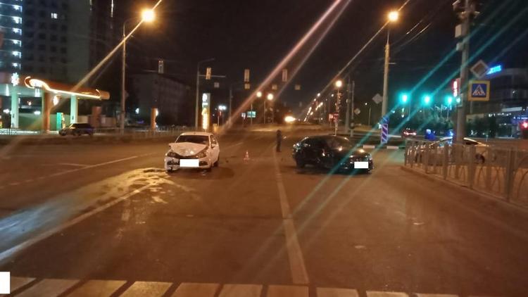 В Ставрополе два водителя пострадали в аварии