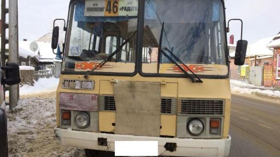 Пожилая женщина попала под автобус на пешеходном переходе в Ставрополе