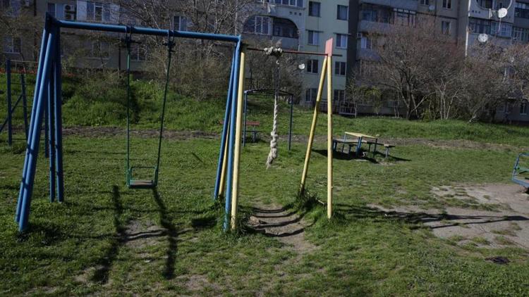 В Ставрополе проверят состояние детских и спортивных площадок