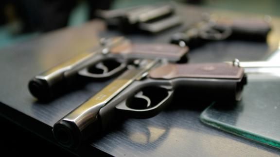 Фракция ЛДПР поддерживает право граждан на ношение оружия, но призывает избежать крайностей