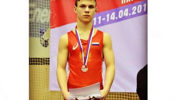 Юный борец из Железноводска представит Россию на международных соревнованиях