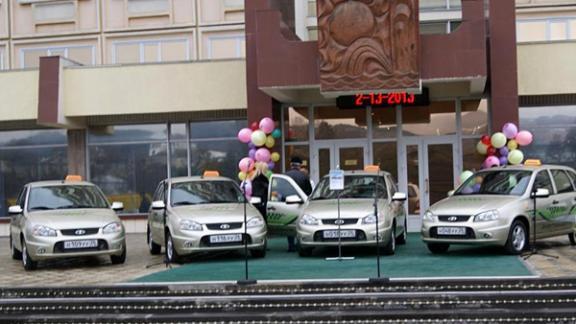Первые электромобили – такси EL LADA вышли на линию в Кисловодске