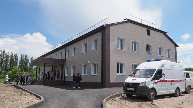 Амбулатория в селе Краснокумском будет принимать пациентов в новом здании