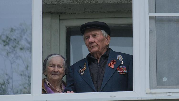 На Ставрополье 9 мая ветераны получают поздравления по «удалёнке»