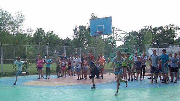 Юные спортсмены Невинномысска отдохнули на Черноморском побережье