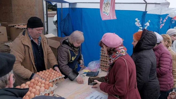 За 3 месяца на ярмарках Ставрополья продано продуктов на 185 млн рублей