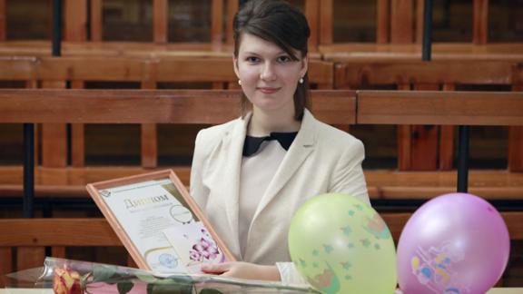 Ирина Рудь представит СКФУ на краевом этапе «Учителя года-2013» в номинации «Шаг в профессию»