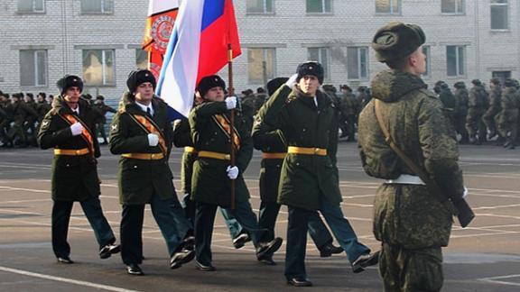 Воинам-железнодорожникам вручили Боевые Знамёна в Невинномысске