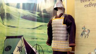 Выставка исторических реконструкций костюмов и оружия монголов открывается в Ставрополе