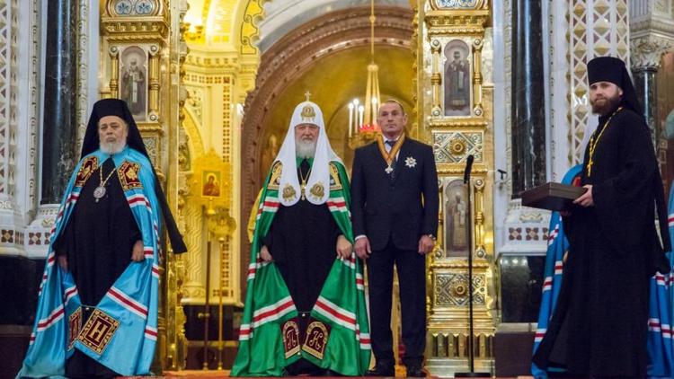 Глава ЮСИ Юрий Иванов получил орден из рук Патриарха всея Руси Кирилла