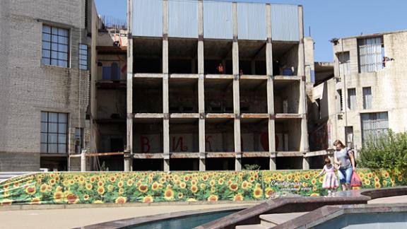В Ставрополе на месте бывшего кинотеатра «Экран» появится цветник