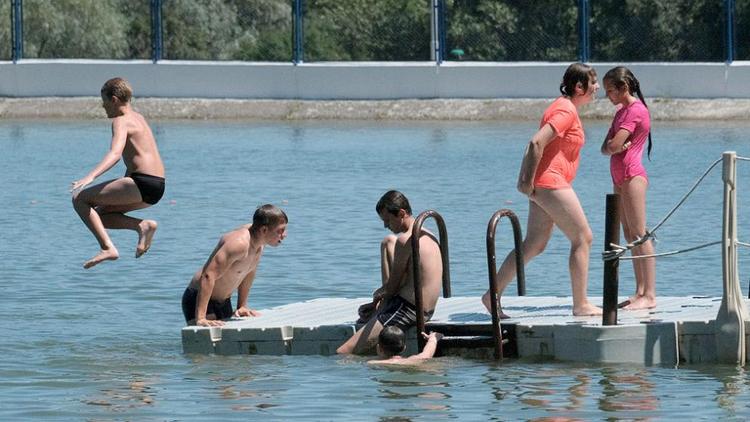 На Ставрополье названы 10 пригодных для купания водоёмов