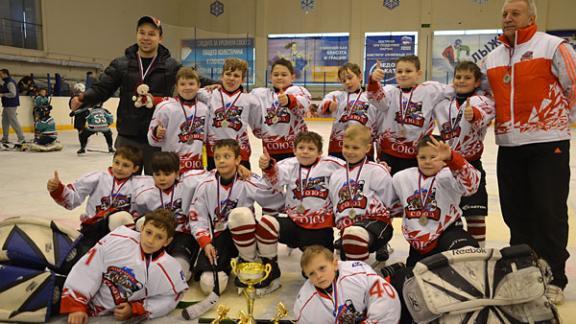 Юные ставропольские хоккеисты завоевали в Тихорецке «серебро»