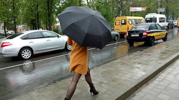Сильный грозовой дождь с градом ожидается на Ставрополье 5 мая
