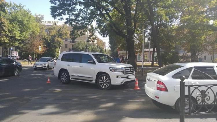 Трёх пешеходов сбил водитель внедорожника на «зебре» в Ставрополе