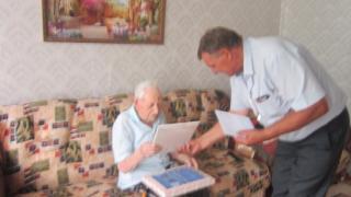 В Благодарненском округе поздравили фронтовика с 95-летием
