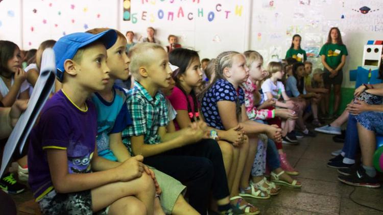 В детских лагерях ставропольские дети получают знания ПДД