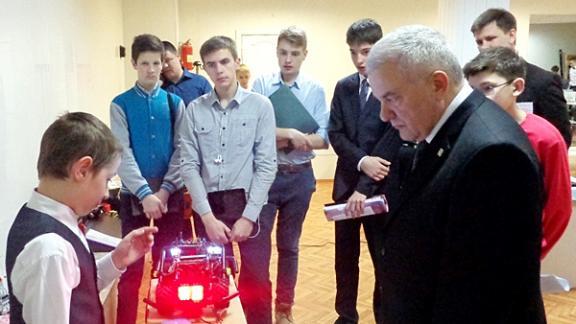 Более 100 проектов представили юные ставропольцы на конкурс «Таланты XXI века»