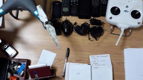 Ставропольским осужденным пытались передать телефоны с помощью беспилотника