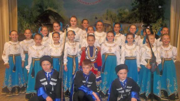 Ставропольские «Русский сувенир» и «Колос» отличились среди народных хоров СКФО