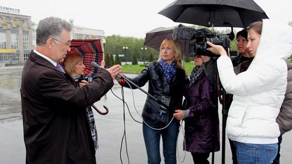 Глава Невинномысска и журналисты проинспектировали важные городские объекты