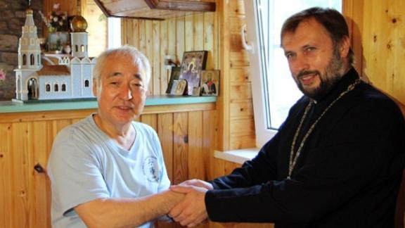 Мастер айкидо Тецутака Сугавара встретился с настоятелем храма Святой Троицы Владимиром Волковым