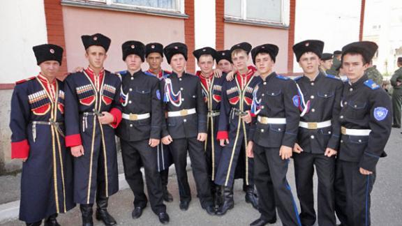 Школа казачества и народов Кавказа в Железноводске готовит патриотов