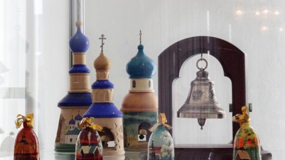 Личную коллекцию колокольчиков представил жителям Ставрополя митрополит Кирилл