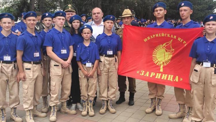 Юнармейцы из Невинномысска участвуют в финале краевой «Зарницы»