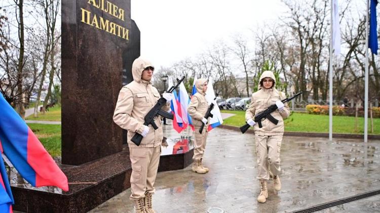 Память воинов-земляков почтили в Будённовске в День Героев Отечества