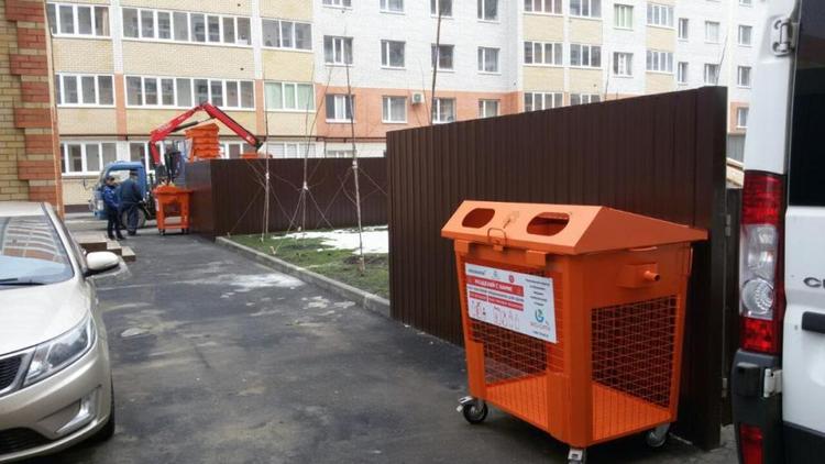 В Ставрополе устанавливают контейнеры для раздельного сбора мусора