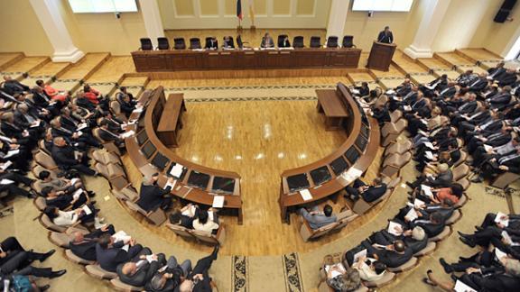Губернатор Ставрополья и члены правительства отказались от получения некоторых выплат