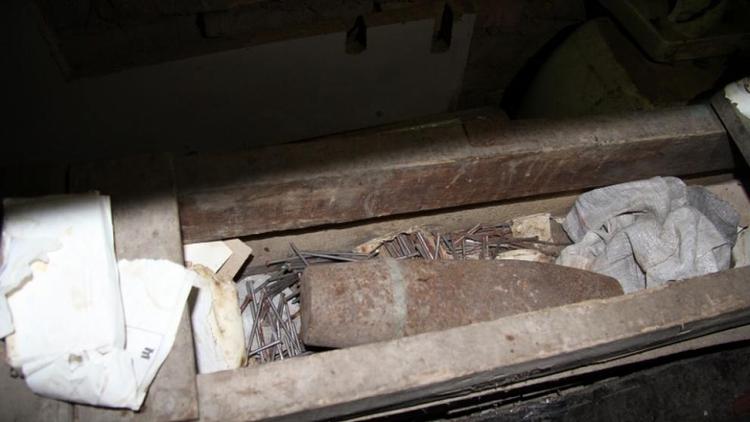 В Минводах во дворе дома найден снаряд времён Великой Отечественной войны