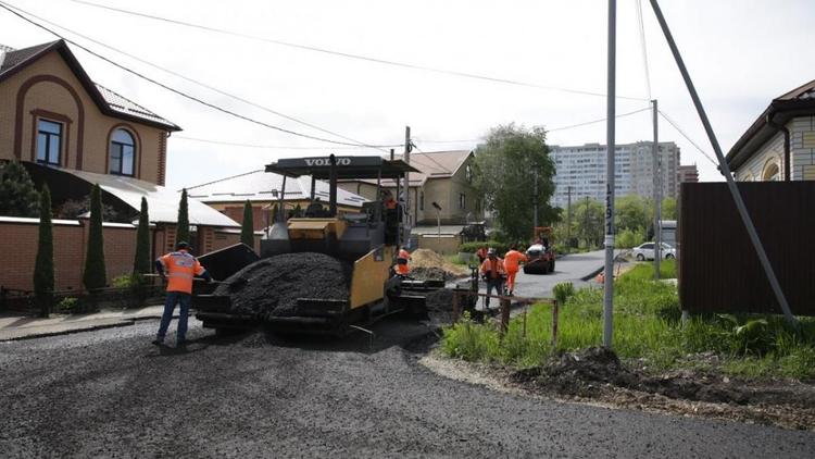 Две дороги частного сектора в Промышленном районе Ставрополя получили современное покрытие