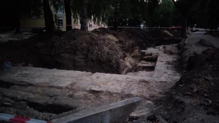 Археологи нашли фундамент Ставропольской крепости на Крепостной горе