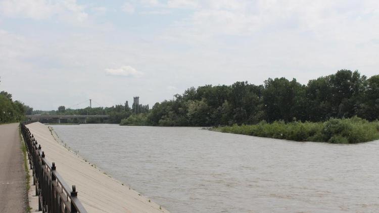 На Ставрополье проводят очистку водоемов и берегов рек