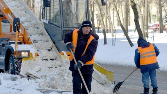 Управляющим компаниям Ставрополя помогут убрать снег
