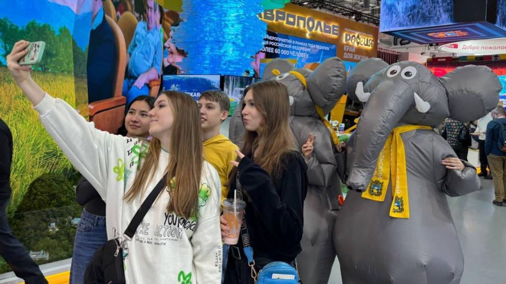 На ставропольской площадке выставки «Россия» стартовала неделя образования 