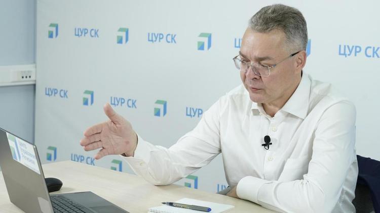 Губернатор Владимиров пообещал лично проверить благоустройство территории у школы в Прасковее