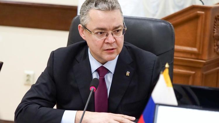Губернатор поручил продолжить профилактические мероприятия с учётом возможного роста заболеваемости COVID-19