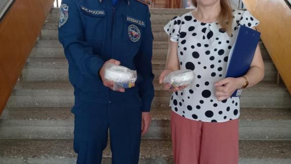 Пожарные извещатели вручили 15 семьям Степновского округа Ставрополья