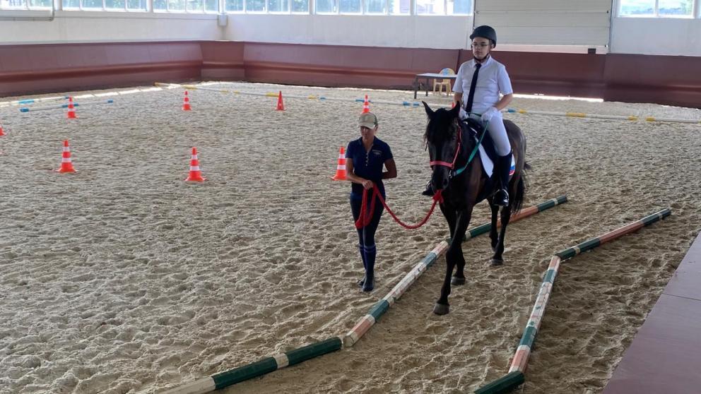 В Ессентуках прошла региональная олимпиада для особенных жокеев 