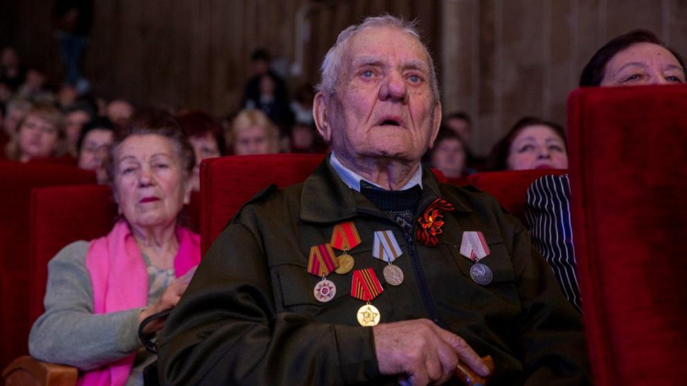 Глава Ставрополя поздравил защитников Отечества